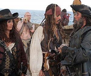 Sai o primeiro trailer do novo Piratas do Caribe