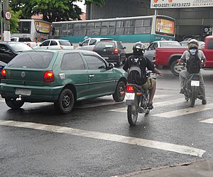 População protesta contra as más condições de trânsito no Padre Bento