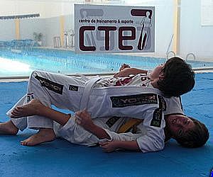 Jiu-Jitsu infantil é opção de esporte para a garotada na CTE7