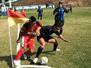 Primavera vence Cotia e mantém liderança do grupo 4